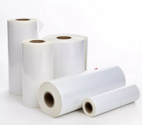 95-105 Mikron Kalınlığı Dekoratif ambalaj için Kore'den% 100 EVA yapıştırıcı ve deri dokusu ile parlak laminatör filmi