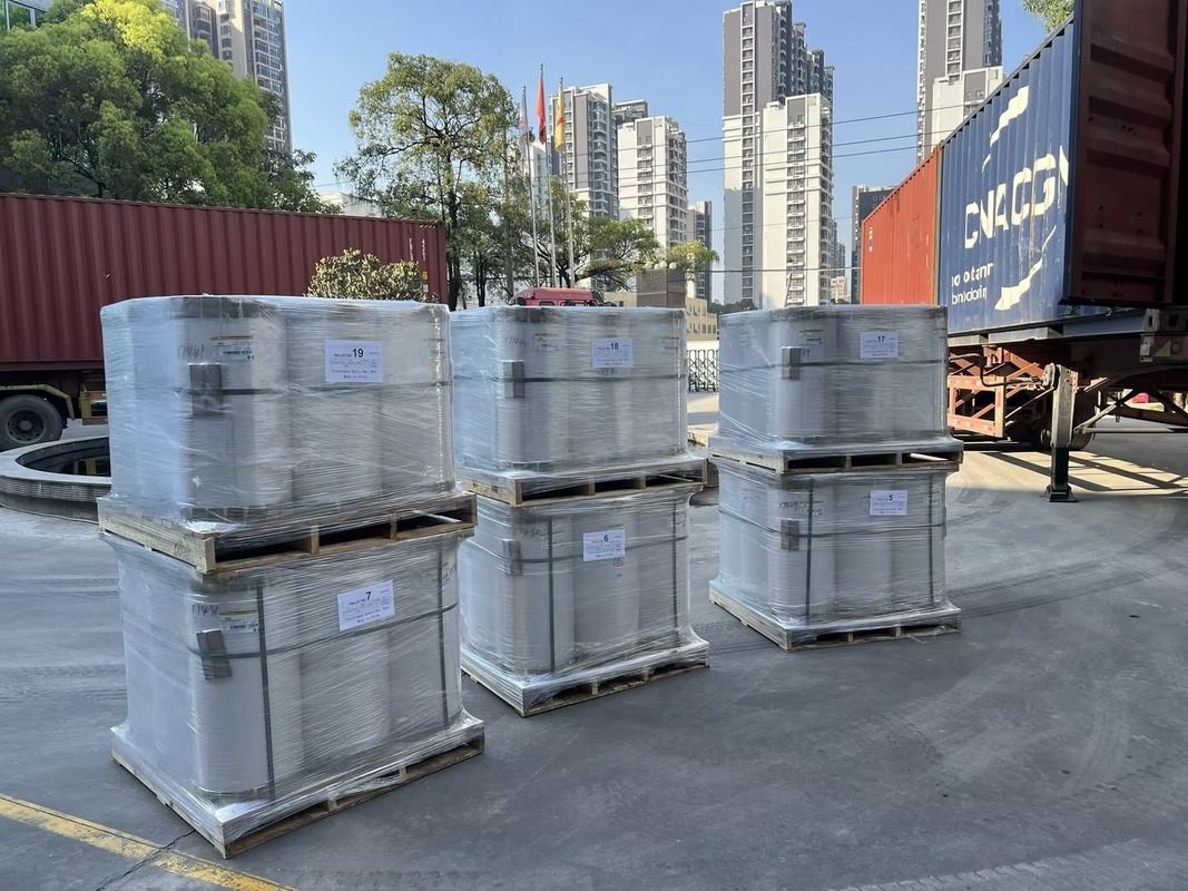 Yumuşak Yüzey BOPP Filmi, Süper Bağlama Yapışkanlığı ve Termal Lamine için UV Direnci