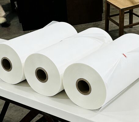 Dayanıklı ambalaj için deri dokusu ve 95-105 mikron kalınlığı olan Kore'den 100% EVA Glitter Lamination Film